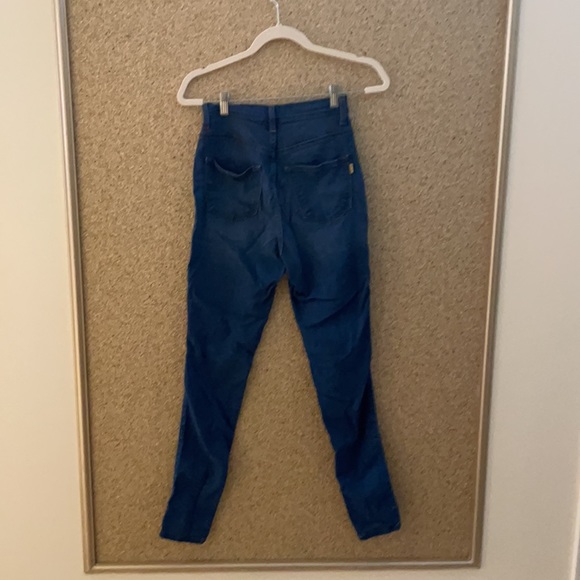 Vibrant brand jeans - Picture 2 of 3